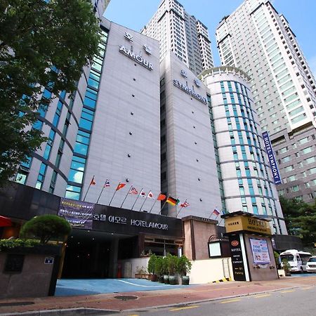 Amour Hotel Сувон Екстериор снимка